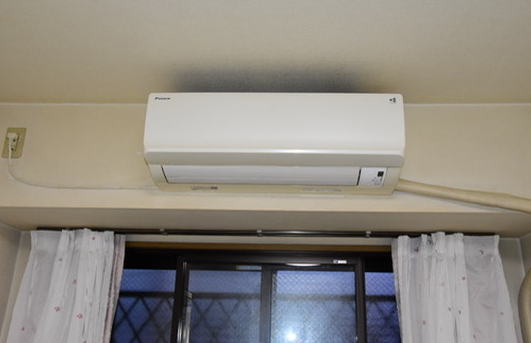 くらしのマーケットでクリーニングを依頼したエアコン本体の写真