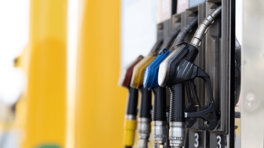 週3日の在宅勤務が世界を救う？オイルショック再来を乗り切るためのIEAの提案とは