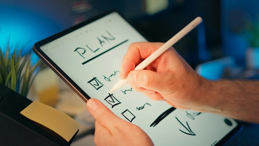 新生活に向けて比較サイトの中の人が解約したもの・浮いたお金で買ったもの