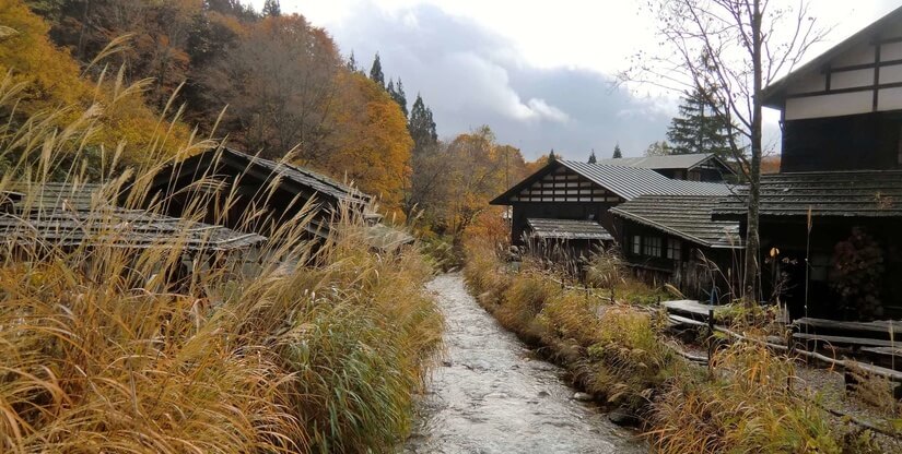 Nyuto Onsen Fall